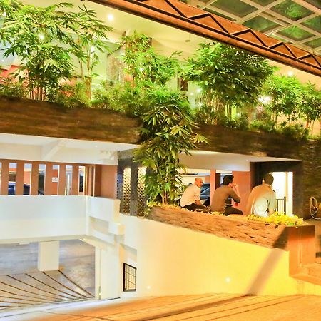 Kyo Serviced Apartment Cilandak  エクステリア 写真